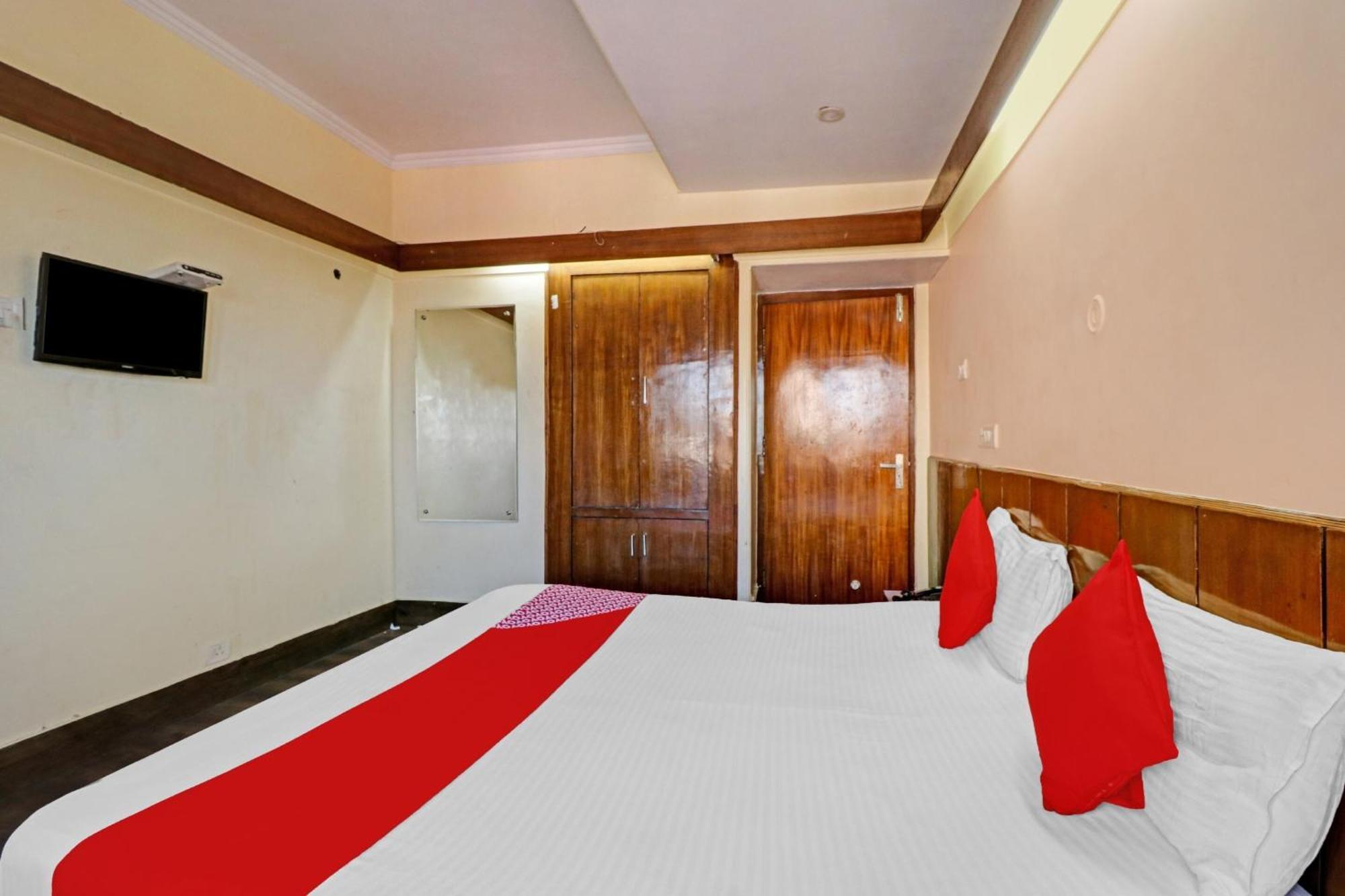 Flagship Hotel Yadgar ชิมลา ภายนอก รูปภาพ