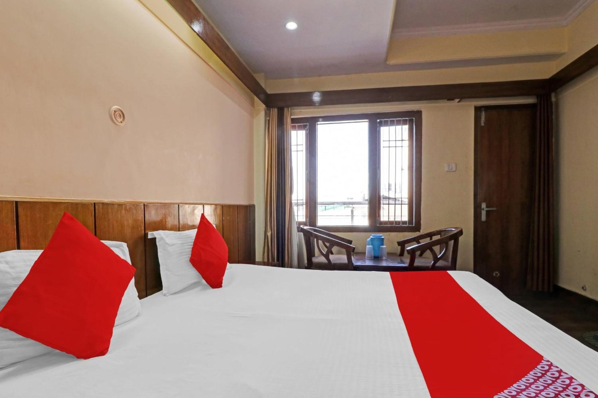 Flagship Hotel Yadgar ชิมลา ภายนอก รูปภาพ